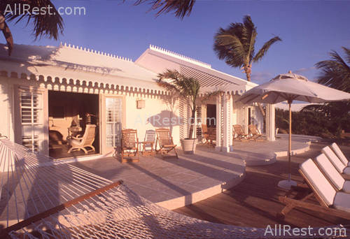 Pink Sands Resort